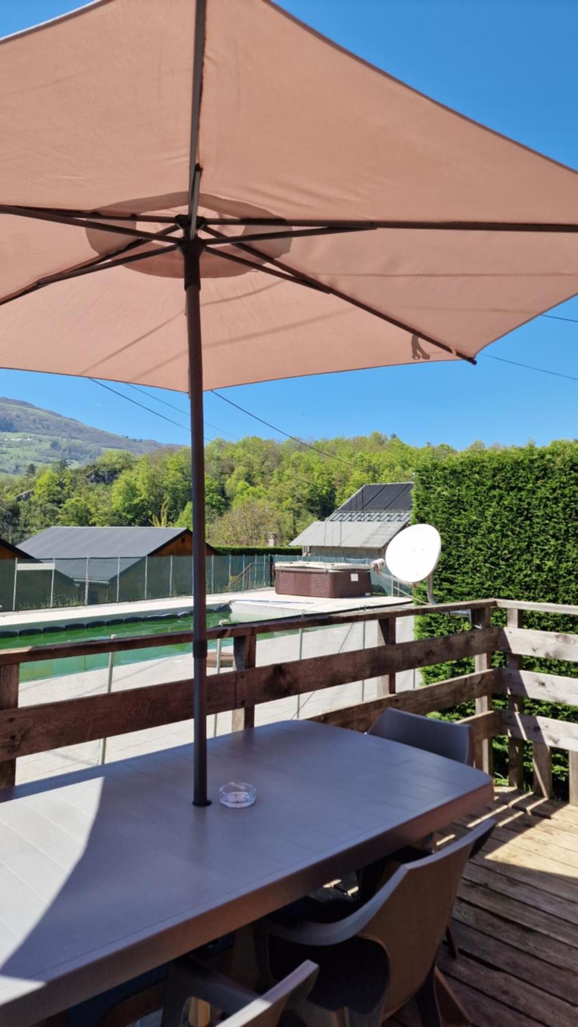 Chalet Bord De Lac Avec Piscine N2E Laffrey Dış mekan fotoğraf